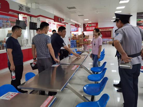 2d29ca7288f4bf0162d5ebf49277a87