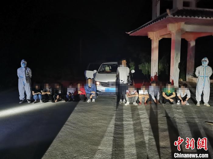 广西边境严防严控22名“偷渡客”一入境即被查获