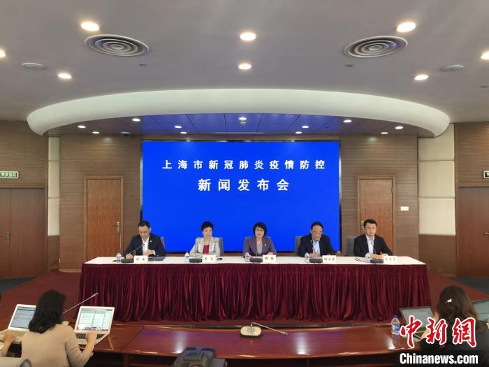 疫情防控常态化专家:戴口罩“三个必须”