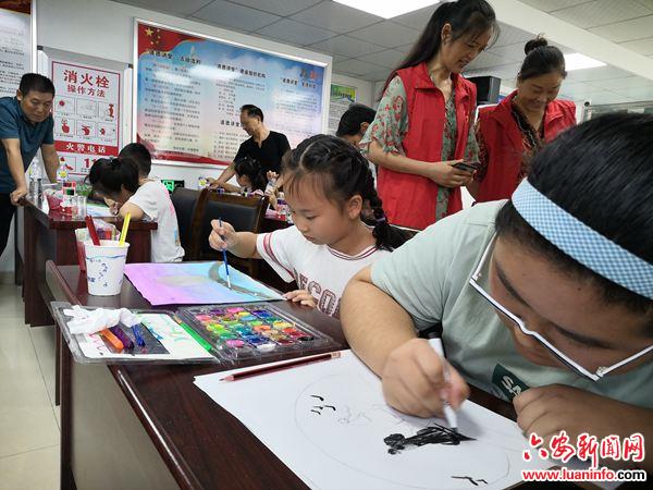 振兴社区新时代文明实践站开展“我们的节日 七夕”主题绘画活动