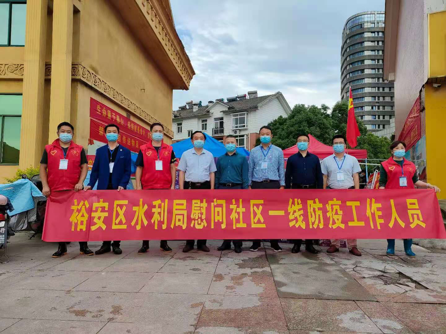 风中雨中  “水利红”守护着你