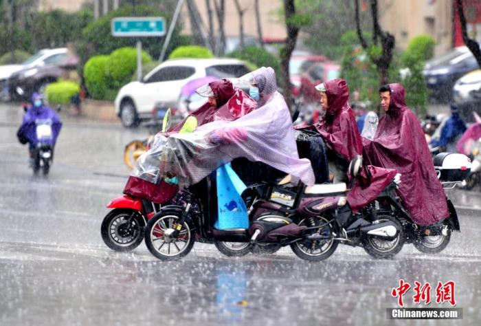 南方大范围降雨再度开启 东北地区等地仍有较强降雨