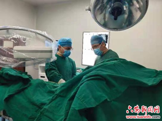  市四院多科协作顺利完成高龄患者手术