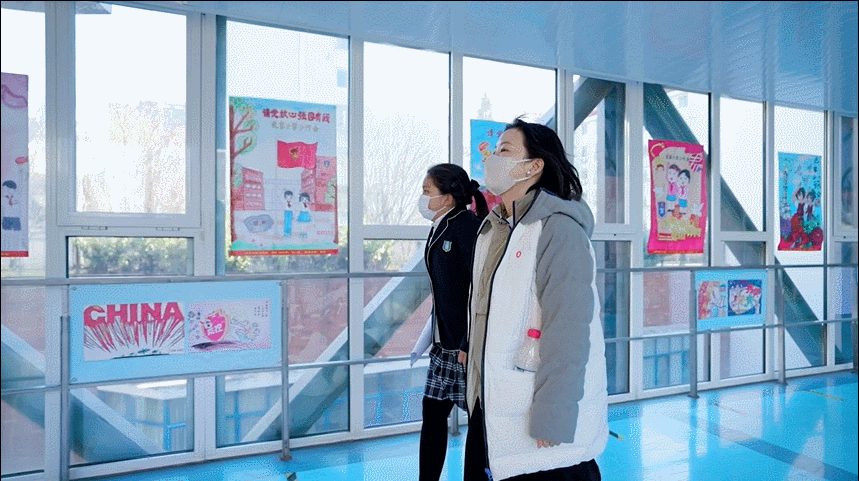 【人民至上 生命至上】可爱！小学生们的“社交硬通货”，你绝对想不到......