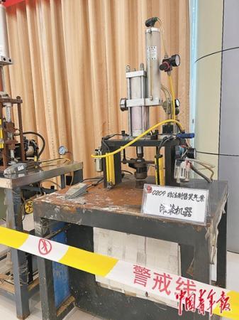青少年吸食“笑气”致死致伤案频发：被“笑气”摧毁的青春