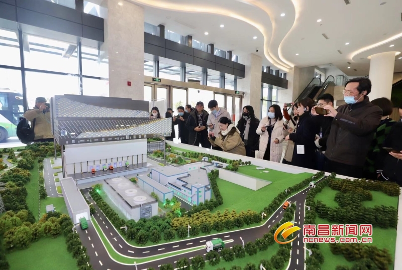  城市“污点”变“亮点”——“南昌麦园变美了”融媒体宣传采风活动举行