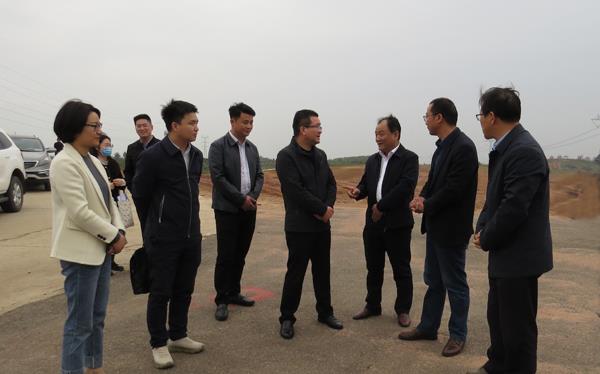 六安市“加快实施‘两强一增’农气服务江淮果岭”专题工作座谈会召开