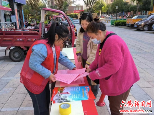 三里桥街道团结社区：多措并举让十项暖民心行动深入人心